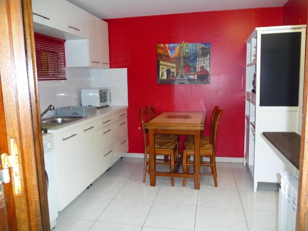 Mas Des Sentes Petit T1 Apartment Nans-les-Pins Exterior photo