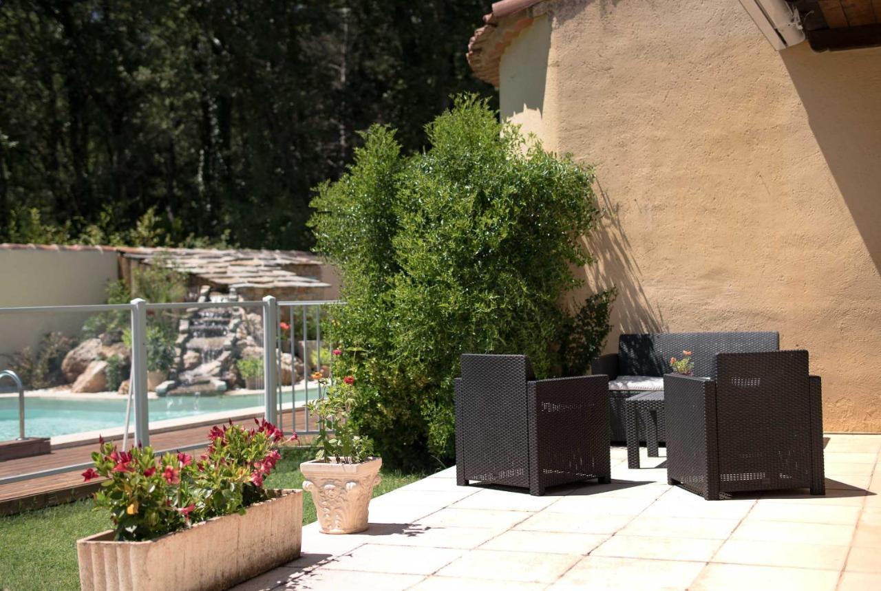 Mas Des Sentes Petit T1 Apartment Nans-les-Pins Exterior photo