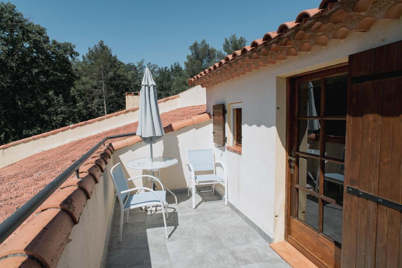 Mas Des Sentes Petit T1 Apartment Nans-les-Pins Exterior photo